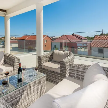 Krpan 1 By Interhome Vir