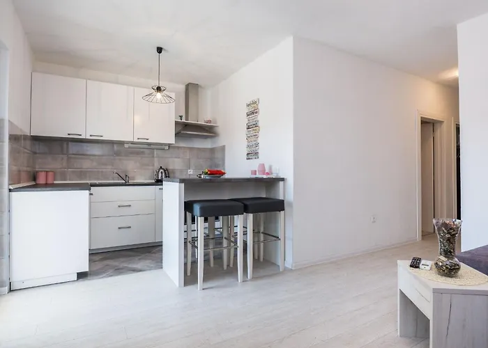 Daire Krpan 1 By Interhome Vir